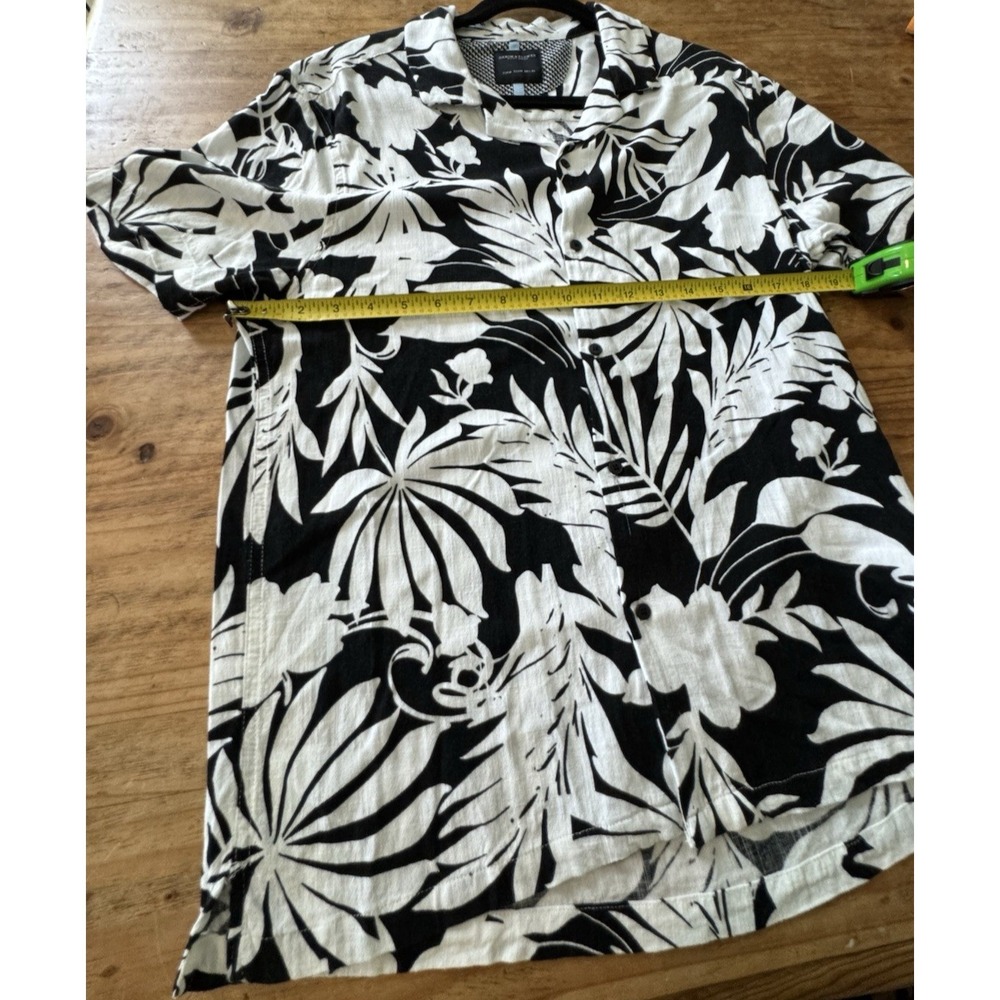 Denim & Flower Shirt, Men's Size Medium, Black White, Floral, Button Up - Picture 6 of 7
